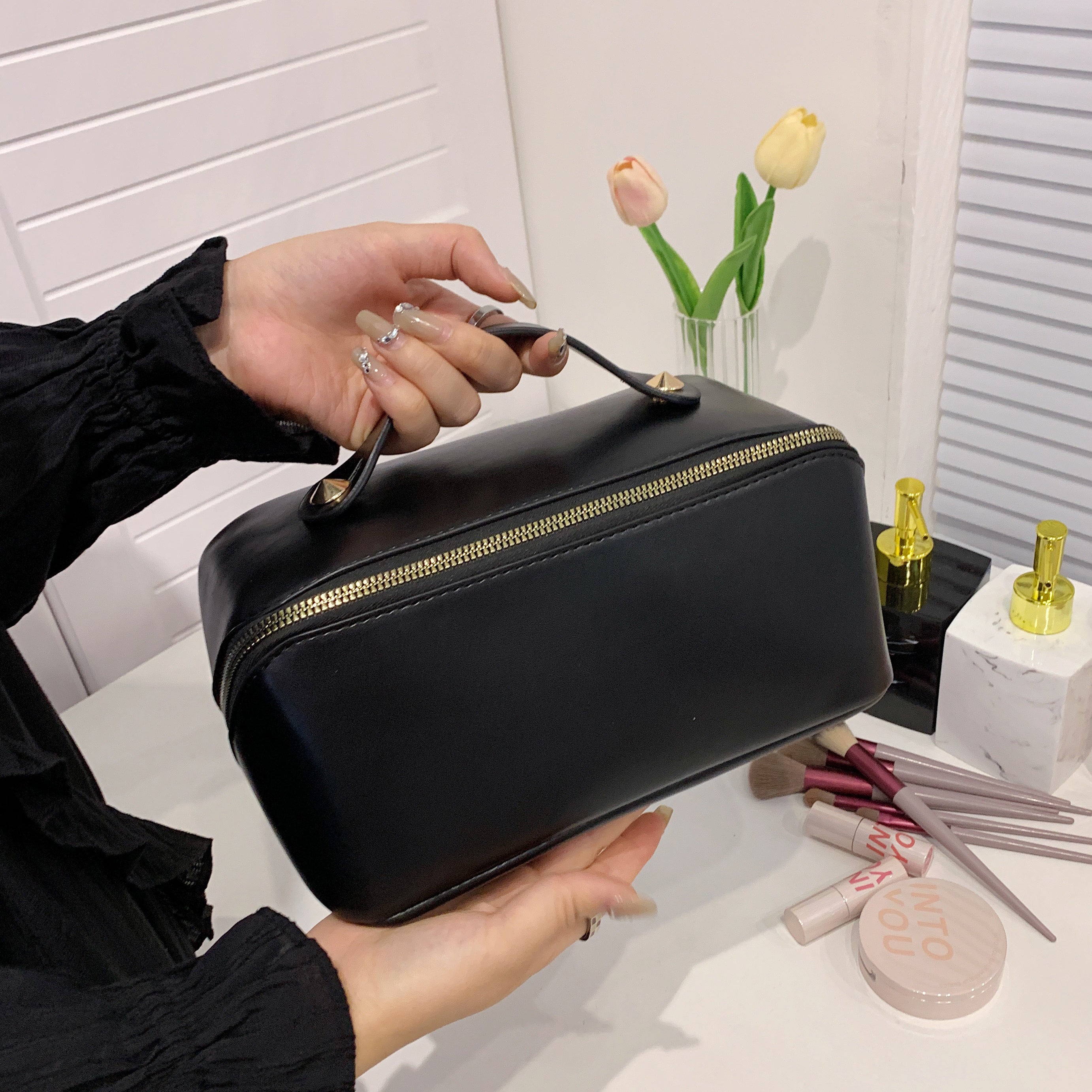 CAVELLI ™ | Trousse à Maquillage Tyna