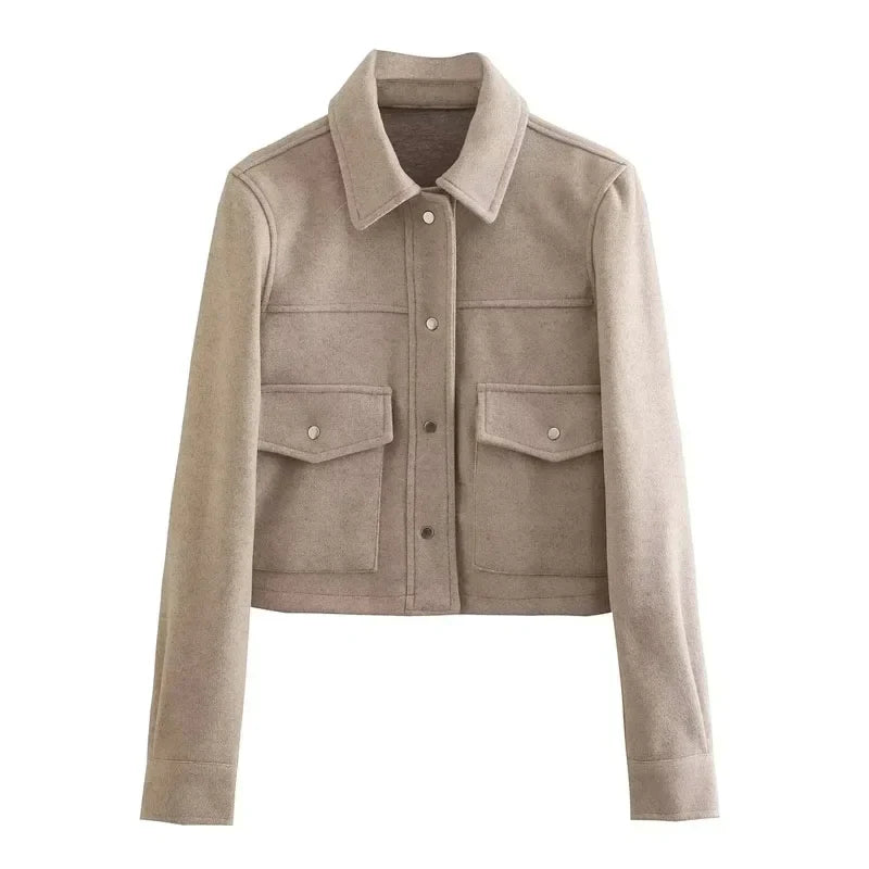 CAVELLI ™ | Manteau court en laine avec boutons